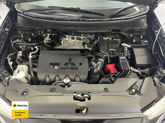 2017 Mitsubishi RVR - Thumbnail