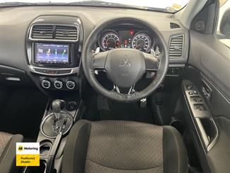 2017 Mitsubishi RVR - Thumbnail