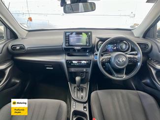 2022 Toyota Yaris Cross - Thumbnail