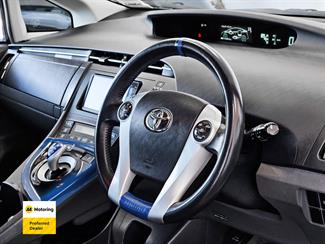 2010 Toyota PRIUS - Thumbnail