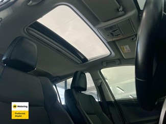 2016 Toyota RAV4 - Thumbnail