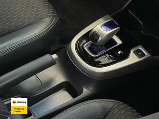 2015 Honda FIT - Thumbnail