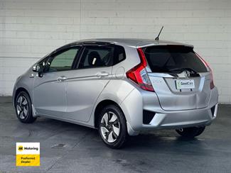 2015 Honda FIT - Thumbnail
