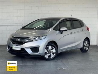 2015 Honda FIT - Thumbnail