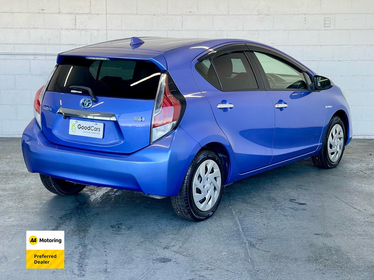 2016 Toyota AQUA