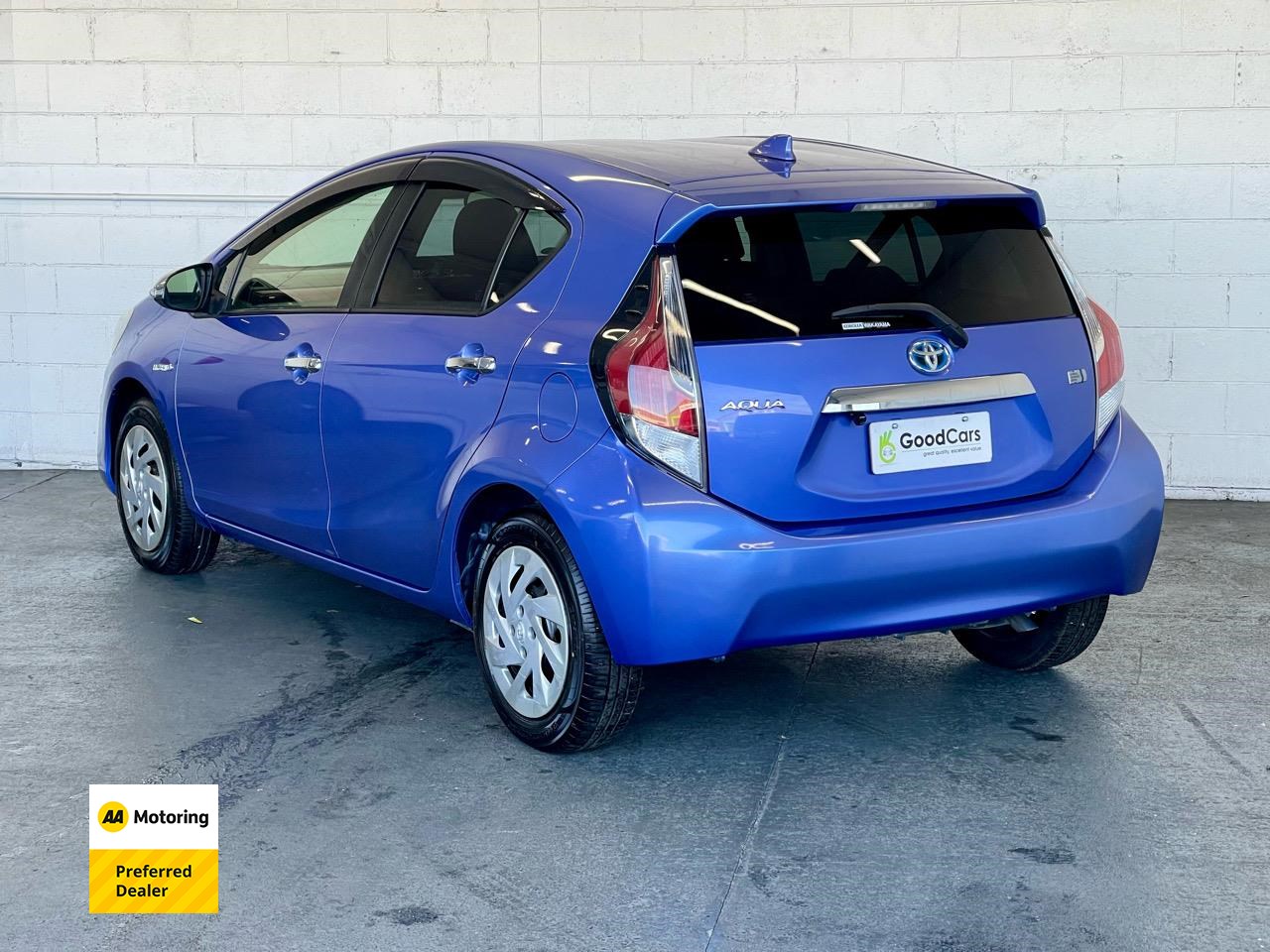 2016 Toyota AQUA
