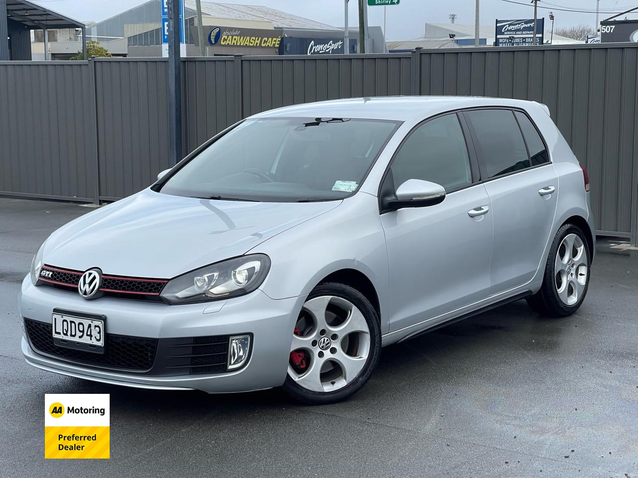 2011 Volkswagen GOLF