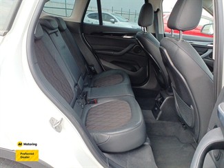 2015 BMW X1 - Thumbnail