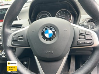 2015 BMW X1 - Thumbnail