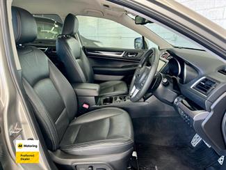 2015 Subaru OUTBACK - Thumbnail