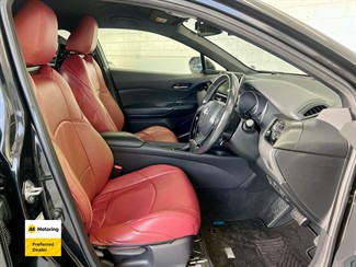 2018 Toyota C-HR - Thumbnail