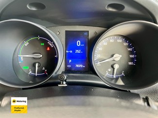 2018 Toyota C-HR - Thumbnail