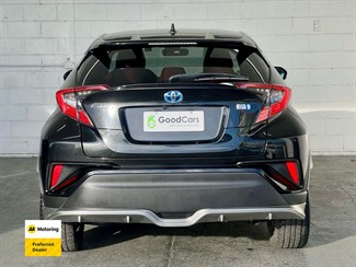 2018 Toyota C-HR - Thumbnail
