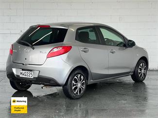 2011 Mazda DEMIO - Thumbnail