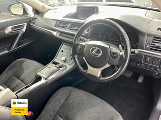 2015 Lexus CT 200h - Thumbnail
