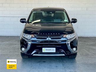 2017 Mitsubishi OUTLANDER - Thumbnail