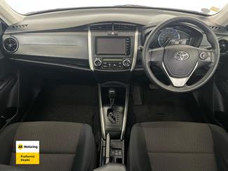 2015 Toyota COROLLA - Thumbnail