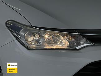 2015 Toyota COROLLA - Thumbnail