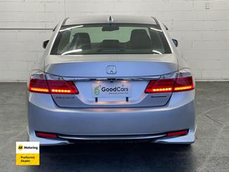 2015 Honda Accord - Thumbnail
