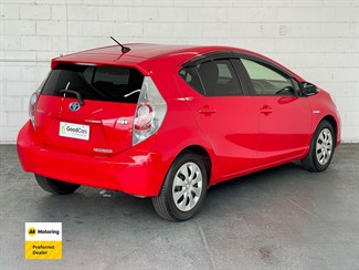 2014 Toyota AQUA - Thumbnail