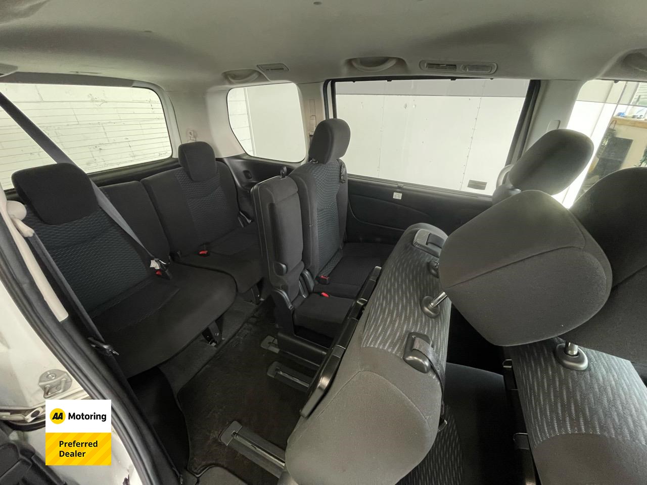 2015 Nissan Serena
