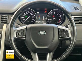 2015 Land Rover Discovery Sport - Thumbnail