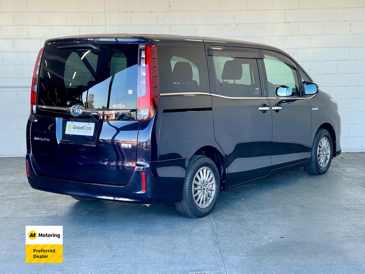 2016 Toyota ESQUIRE
