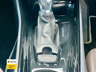 2018 Toyota C-HR - Thumbnail