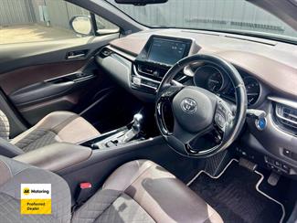 2018 Toyota C-HR - Thumbnail
