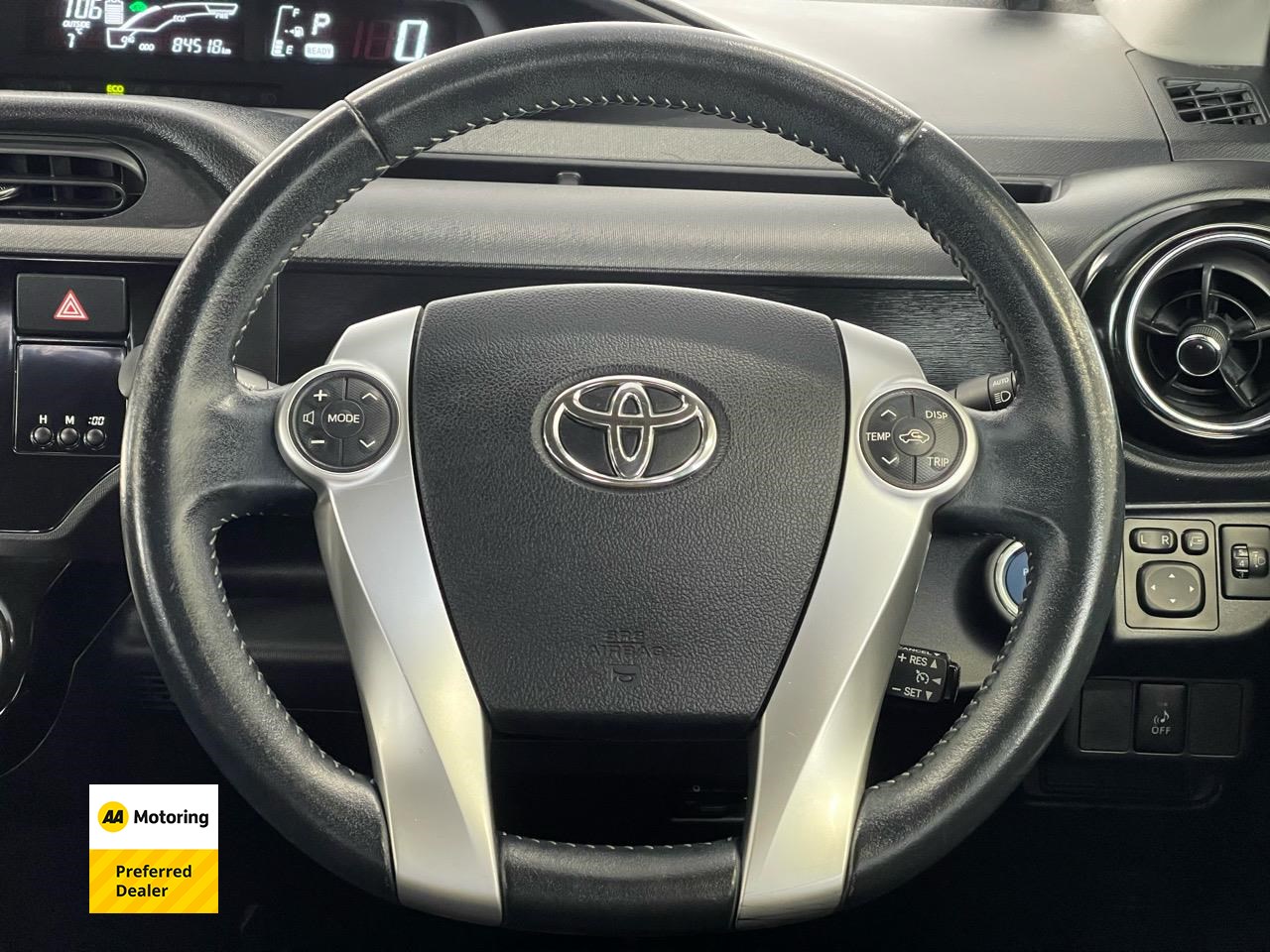 2016 Toyota AQUA