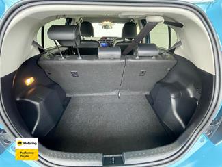 2016 Toyota AQUA - Thumbnail