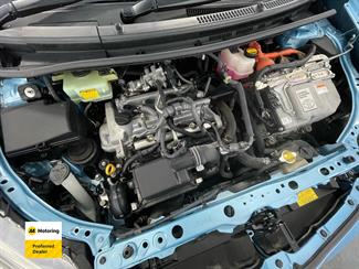 2016 Toyota AQUA - Thumbnail