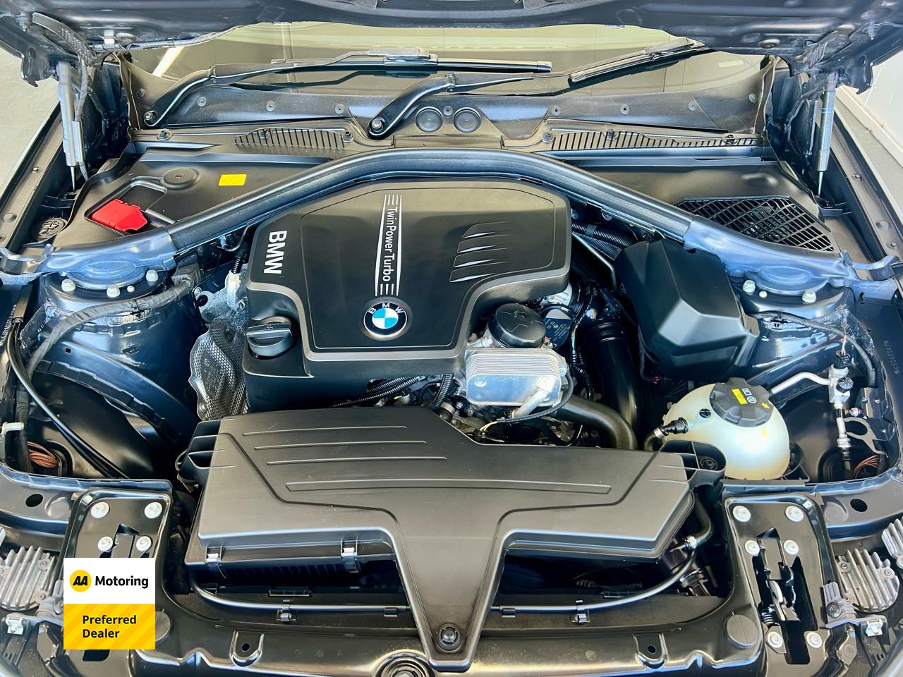 2016 BMW 220i