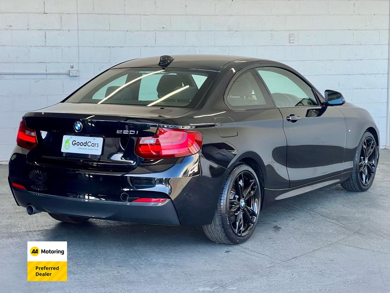 2016 BMW 220i