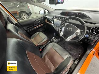 2015 Toyota AQUA - Thumbnail