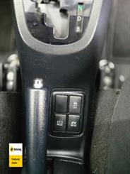 2016 Toyota AQUA - Thumbnail