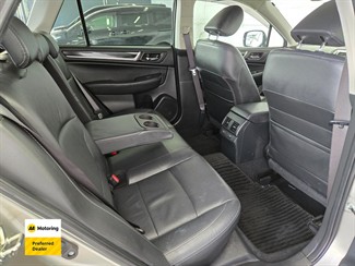 2017 Subaru OUTBACK - Thumbnail