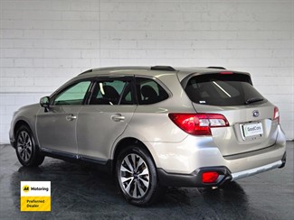 2017 Subaru OUTBACK - Thumbnail