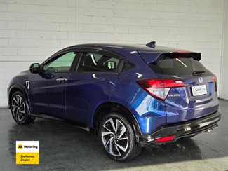2017 Honda Vezel - Thumbnail