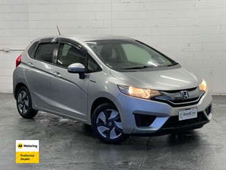 2015 Honda FIT - Thumbnail