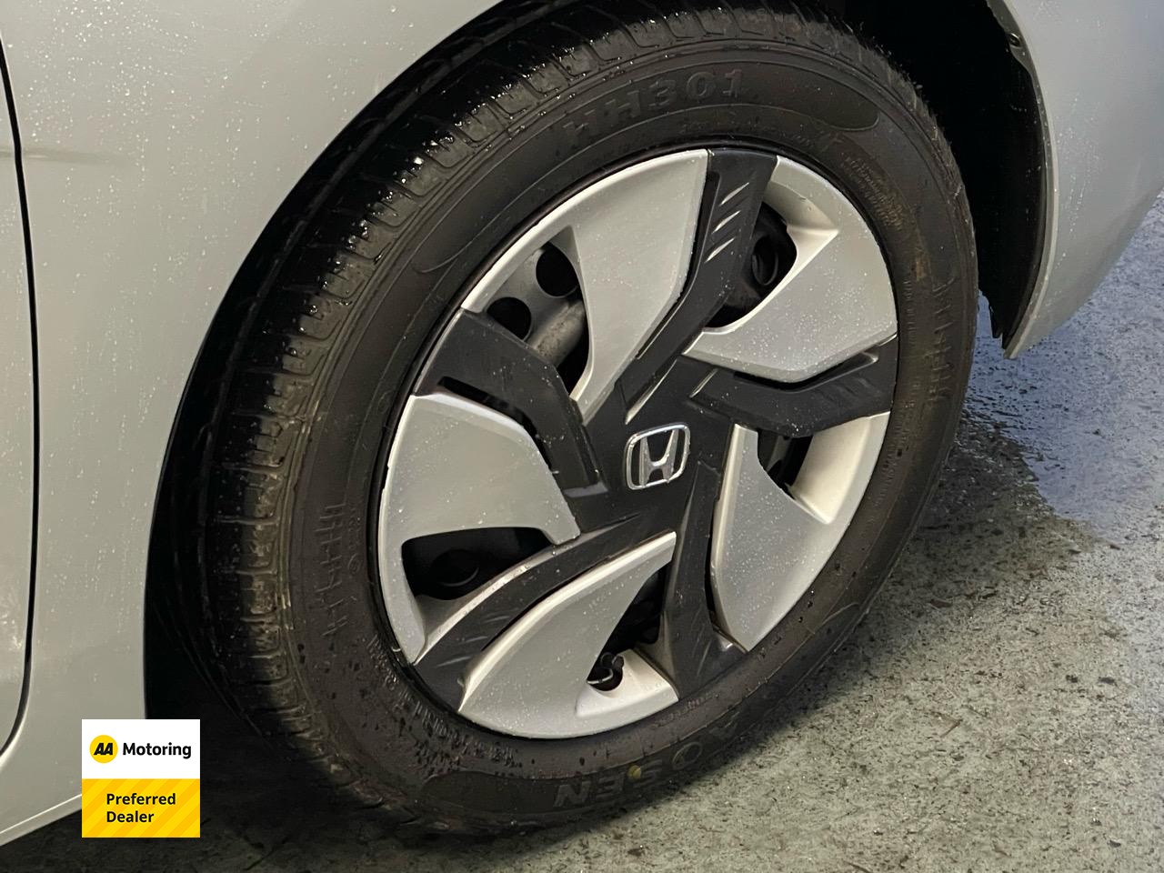 2015 Honda FIT