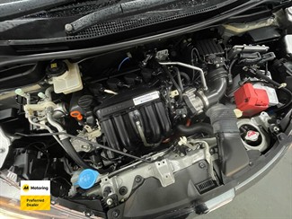 2015 Honda FIT - Thumbnail
