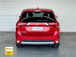 2015 Mitsubishi OUTLANDER - Thumbnail