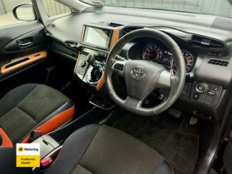 2012 Toyota Wish - Thumbnail