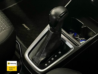 2017 Suzuki Swift - Thumbnail