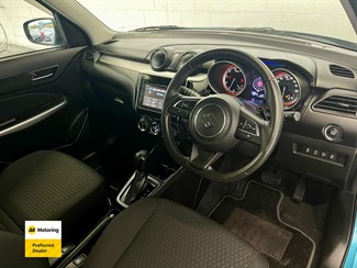 2017 Suzuki Swift - Thumbnail