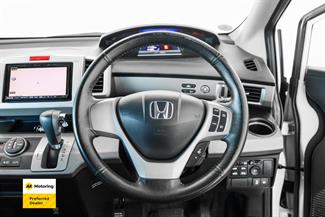 2012 Honda FREED - Thumbnail