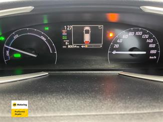2016 Toyota Sienta - Thumbnail