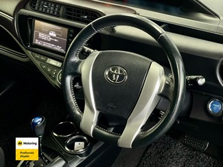 2015 Toyota AQUA - Thumbnail